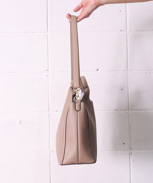 Legato Largo（レガートラルゴ）の「(LF)【Legato Largo】2ポケット レトロ シボ フェイクレザー 2WAY トートバッグ（トートバッグ・レディース・ダークブラウン/ブラック/ライトベージュ・ONE SIZE）」の12枚目の写真