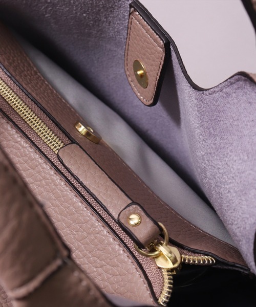 Legato Largo（レガートラルゴ）の「(LF)【Legato Largo】2ポケット レトロ シボ フェイクレザー 2WAY トートバッグ（トートバッグ・レディース・ダークブラウン/ブラック/ライトベージュ・ONE SIZE）」の15枚目の写真