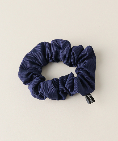 IENA（イエナ）の「Jennifer Ouellette/ジェニファー オーレット SACOCHE シュシュ（シュシュ・レディース・ブラック/ベージュ/ネイビー/サックスブルー/ピンク/バーガンディー・FREE）」の3枚目の写真