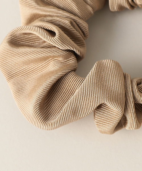 IENA（イエナ）の「Jennifer Ouellette/ジェニファー オーレット SACOCHE シュシュ（シュシュ・レディース・ブラック/ベージュ/ネイビー/サックスブルー/ピンク/バーガンディー・FREE）」の10枚目の写真