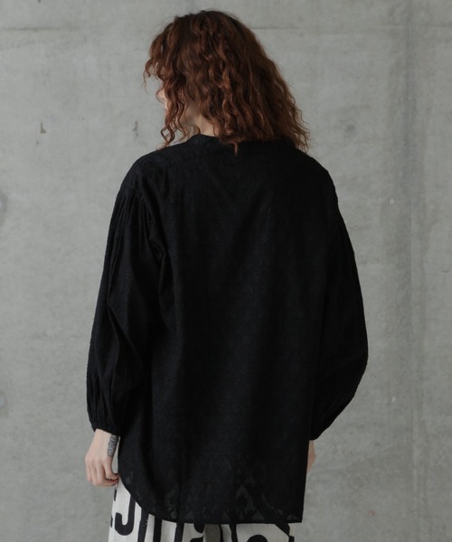 ROSE BUD（ローズバッド）の「【WEB・一部店舗限定】インドコットンジャガードブラウス（シャツ/ブラウス・レディース・レッド/ホワイト/ブラック・ONE SIZE）」の18枚目の写真