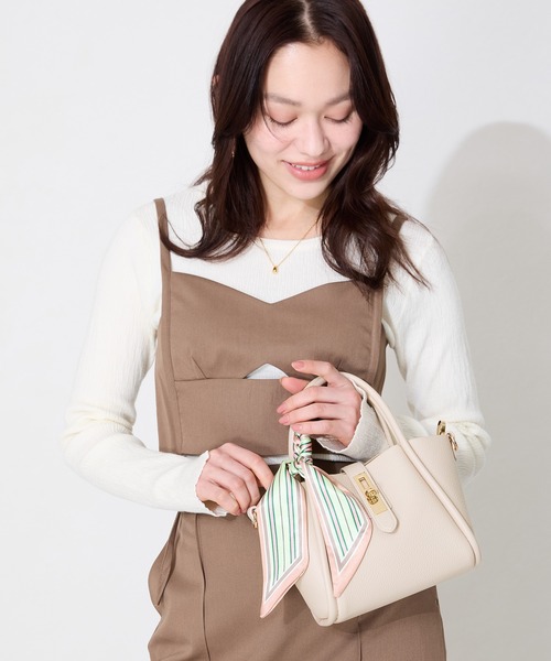 ORiental TRaffic(オリエンタルトラフィック)の「スカーフ付き2wayハンドバッグ/BA-252(ハンドバッグ・レディース・ブルー/ブラック/ベージュ・フリ-)」の18枚目の写真