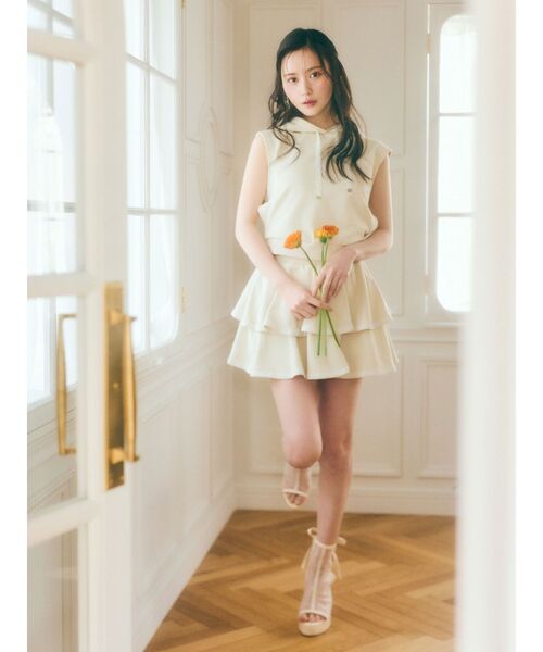 EATME（イートミー）の「【EATME×MIKANA YAMAMOTO】フードノースリーブTOP（セットアップ可能）（Tシャツ/カットソー・レディース・グレー/アイボリー・FREE）」の9枚目の写真