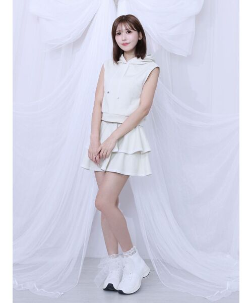 EATME（イートミー）の「【EATME×MIKANA YAMAMOTO】フードノースリーブTOP（セットアップ可能）（Tシャツ/カットソー・レディース・グレー/アイボリー・FREE）」の22枚目の写真