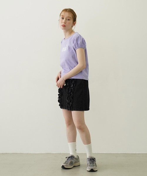 MILKFED.(ミルクフェド)の「FRILL DENIM MINI SKIRT(デニムスカート・レディース・ブラック/ライトインディゴブルー・M/S)」の12枚目の写真