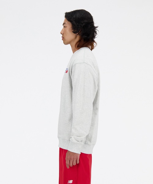 NEW BALANCE(ニューバランス)の「Athletics プレミアムロゴスウェットクルー(スウェット・メンズ・ブラック/ヘザーグレー・SMALL/MEDIUM/LARGE/X-LARGE/XX-LARGE/XXX-LARGE)」の6枚目の写真