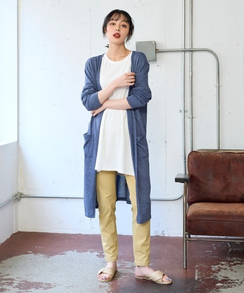 SMILE LAND（スマイルランド）の「大きいサイズ　綿混うすカルスリットロング丈カーディガン（ＵＶカット・吸汗速乾・抗菌防臭・毛玉防止）（カーディガン/ボレロ・レディース・ブラック/チャコールグレー/オフホワイト/ネイビー系/ピンク系/グリーン系/ベージュ系・L/LL/4L/5L/3L）」の19枚目の写真