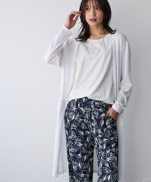 SMILE LAND（スマイルランド）の「大きいサイズ　綿混うすカルスリットロング丈カーディガン（ＵＶカット・吸汗速乾・抗菌防臭・毛玉防止）（カーディガン/ボレロ・レディース・ブラック/チャコールグレー/オフホワイト/ネイビー系/ピンク系/グリーン系/ベージュ系・L/LL/4L/5L/3L）」の12枚目の写真