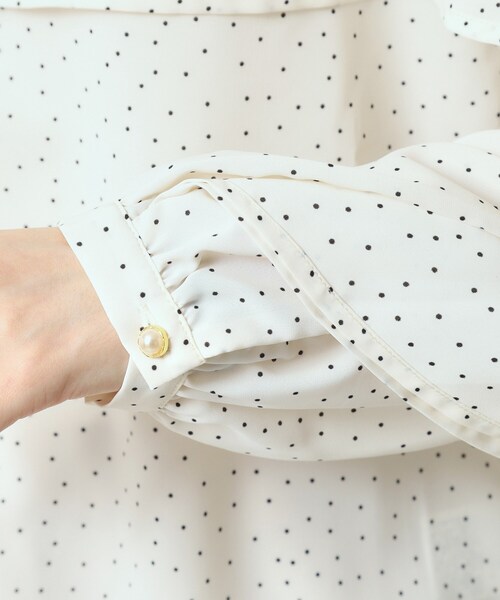 ITS'DEMO（イッツデモ）の「【手洗い可】ケープフリルドットブラウス（シャツ/ブラウス・レディース・ホワイト系3/ブラック系/ピンク系1・00）」の21枚目の写真