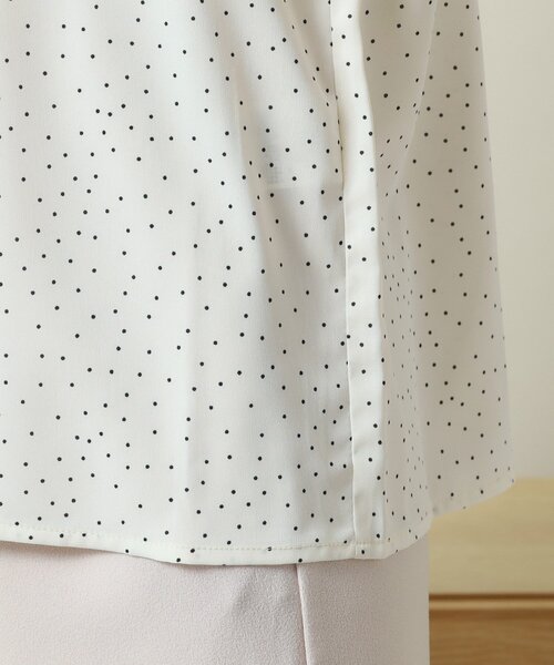 ITS'DEMO（イッツデモ）の「【手洗い可】ケープフリルドットブラウス（シャツ/ブラウス・レディース・ホワイト系3/ブラック系/ピンク系1・00）」の22枚目の写真