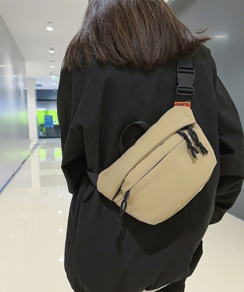 Miniministore(ミニミニストア)の「ショルダーバッグ 斜めがけ 男女兼用(ショルダーバッグ・レディース・ブラック/カーキ/ブルー/ベージュ・FREE)」の12枚目の写真
