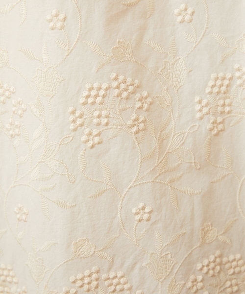 Jocomomola(ホコモモラ)の「スカラップフラワー総刺繍ワンピース(ワンピース・レディース・ミント/アイボリー・40)」の10枚目の写真