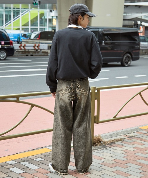 MONO-MART（モノマート）の「ヴィンテージライクフリンジパッチワーク刺繍ワイドストレートデニムパンツ（デニムパンツ・レディース・インディゴブルー/ブラック/グレー/ブルー・L/M/S）」の20枚目の写真