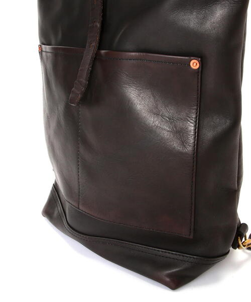 schott（ショット）の「VASCO/ヴァスコ/LEATHER ROLLTOP RUCKSACK/レザー ロールトップ ラックサック（バックパック/リュック・メンズ・ブラック/ブラウン・F）」の8枚目の写真