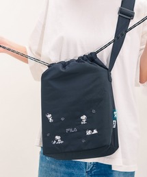 【FILA/フィラ × PEANUTS/ピーナッツ】フロント刺繍 ドローストリングショルダーバッグ