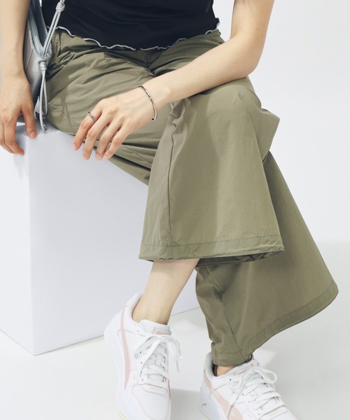 PUMA(プーマ)の「プーマ PUMA SUMMER ウーブン ワイドパンツ(その他パンツ・レディース・ベージュ/カーキ/ブラック・S/M/L/XL)」の3枚目の写真