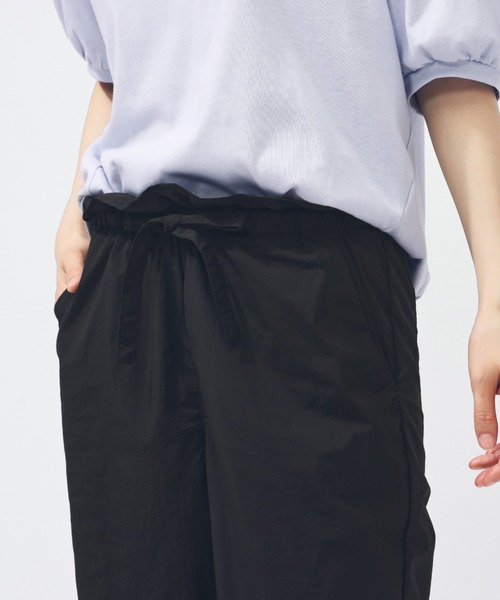 PUMA(プーマ)の「プーマ PUMA SUMMER ウーブン ワイドパンツ(その他パンツ・レディース・ベージュ/カーキ/ブラック・S/M/L/XL)」の8枚目の写真