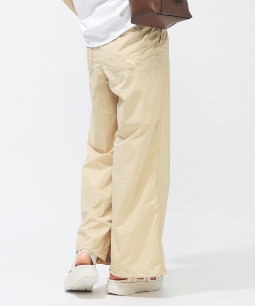 PUMA(プーマ)の「プーマ PUMA SUMMER ウーブン ワイドパンツ(その他パンツ・レディース・ベージュ/カーキ/ブラック・S/M/L/XL)」の17枚目の写真