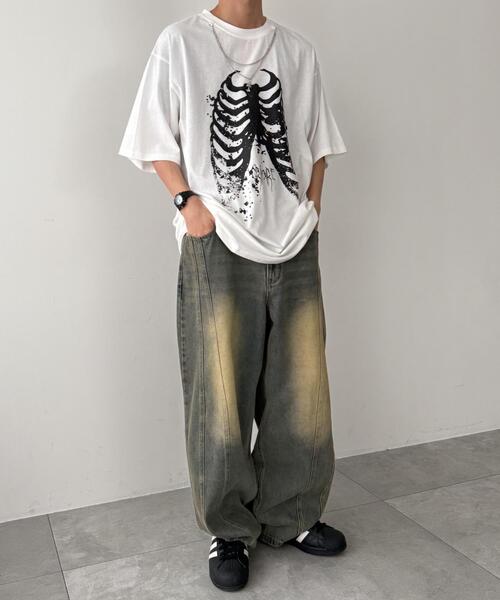 WEGO（ウィゴー）の「WEGO/アクセ付きハードグラフィックT（Tシャツ/カットソー・メンズ・ホワイト系その他/ホワイト/ブラック系その他/ブラック・MEDIUM/LARGE）」の5枚目の写真