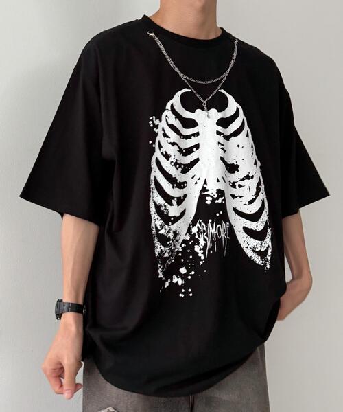 WEGO（ウィゴー）の「WEGO/アクセ付きハードグラフィックT（Tシャツ/カットソー・メンズ・ホワイト系その他/ホワイト/ブラック系その他/ブラック・MEDIUM/LARGE）」の17枚目の写真