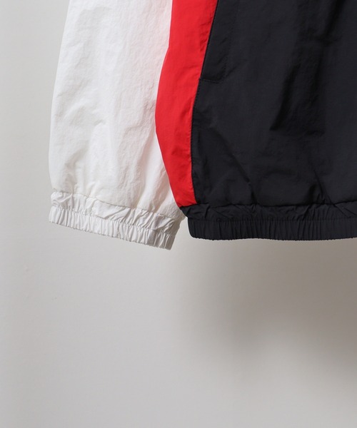 FILA（フィラ）の「FILA Nylon track Jacket ライン ナイロントラックジャケット メッシュ セットアップ可（ナイロンジャケット・メンズ・レッド/ネイビー・LL/M/L）」の9枚目の写真