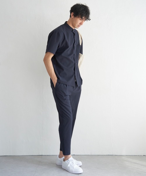 ikka(イッカ)の「【イージーケア/セットアップ対応】Reflax(R) リラックスバンドカラーシャツ(シャツ/ブラウス・メンズ・グリーン/ダークネイビー/ベージュ・M/L/XL/S)」の6枚目の写真