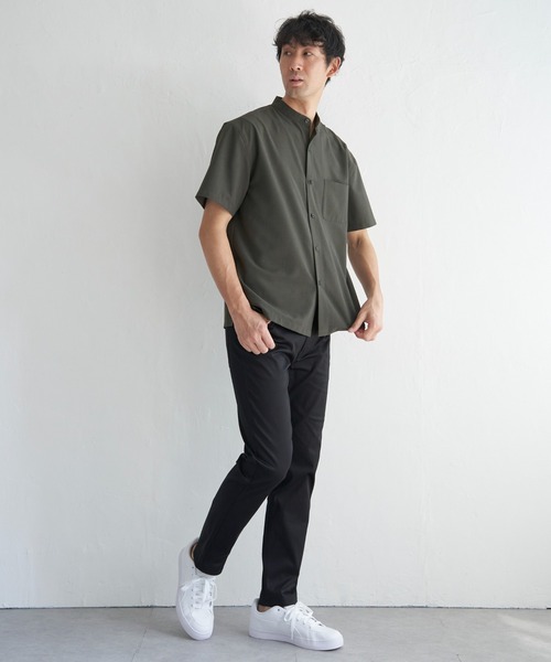 ikka(イッカ)の「【イージーケア/セットアップ対応】Reflax(R) リラックスバンドカラーシャツ(シャツ/ブラウス・メンズ・グリーン/ダークネイビー/ベージュ・M/L/XL/S)」の9枚目の写真