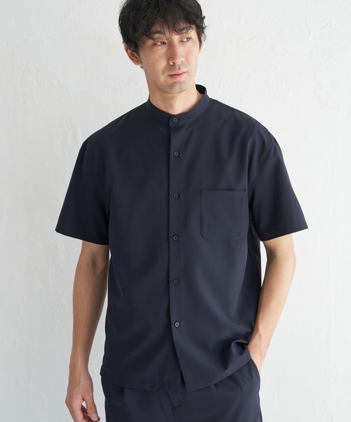 ikka(イッカ)の「【イージーケア/セットアップ対応】Reflax(R) リラックスバンドカラーシャツ(シャツ/ブラウス・メンズ・グリーン/ダークネイビー/ベージュ・M/L/XL/S)」の12枚目の写真