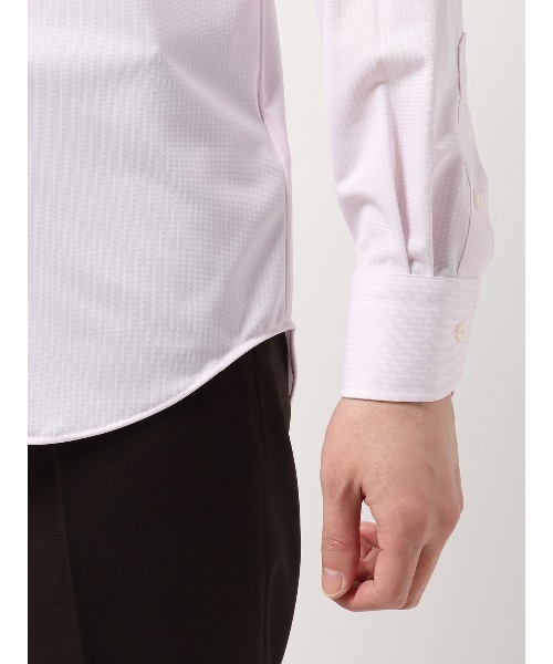 SUIT SQUARE(スーツスクエア)の「最高シャツ ワイシャツ 長袖 ノンアイロンジャージー ボタンダウンカラー FIT ドレスシャツ(ビジネスシャツ・メンズ・ピンク系/ネイビー系・首回り37cm-裄丈80cm/首回り37cm-裄丈84cm/首回り39cm-裄丈82cm/首回り39cm-裄丈86cm/首回り41cm-裄丈84cm/首回り41cm-裄丈88cm/首回り43cm-裄丈86cm/首回り45cm-裄丈86cm)」の14枚目の写真
