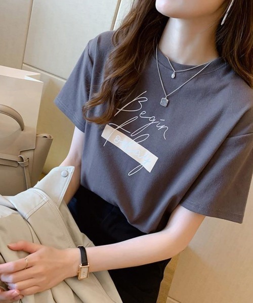 LETee(レティー)の「Beginロゴプリントティーシャツ(Tシャツ/カットソー・レディース・ホワイト/グレー/ブラック・FREE)」の1枚目の写真