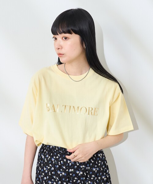 FREAK'S STORE(フリークスストア)の「フロントバックロゴ箔プリントTシャツ(Tシャツ/カットソー・レディース・杢グレー/オフホワイト/イエロー・フリ-)」の8枚目の写真