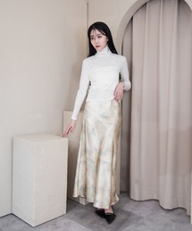 水彩タッチサテンスカート