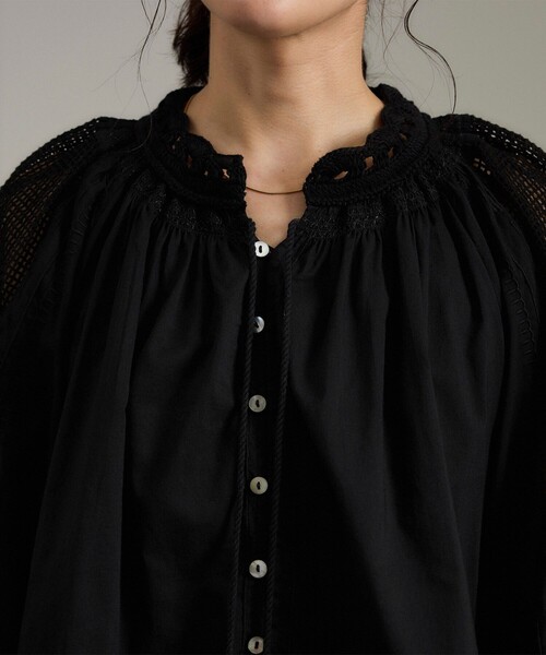 SALON adam et rope'（サロン アダム エ ロペ）の「【WEB限定】レースアクセントボリュームスリーブブラウス（シャツ/ブラウス・レディース・ブラック/オフホワイト・FREE）」の15枚目の写真