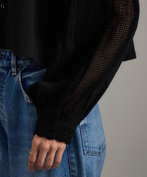 SALON adam et rope'（サロン アダム エ ロペ）の「【WEB限定】レースアクセントボリュームスリーブブラウス（シャツ/ブラウス・レディース・ブラック/オフホワイト・FREE）」の17枚目の写真