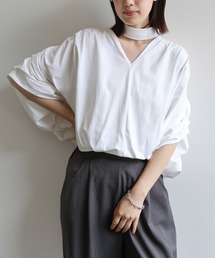 select MOCA Et（セレクトモカエト）の「【Et】Tie-Detail Balloon Sleeve V-Neck Knit Top（Tシャツ/カットソー）」