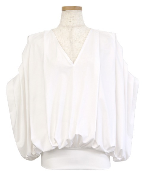 select MOCA Et(セレクトモカエト)の「【Et】Tie-Detail Balloon Sleeve V-Neck Knit Top(Tシャツ/カットソー・レディース・ブラック/オフホワイト・FREE)」の5枚目の写真