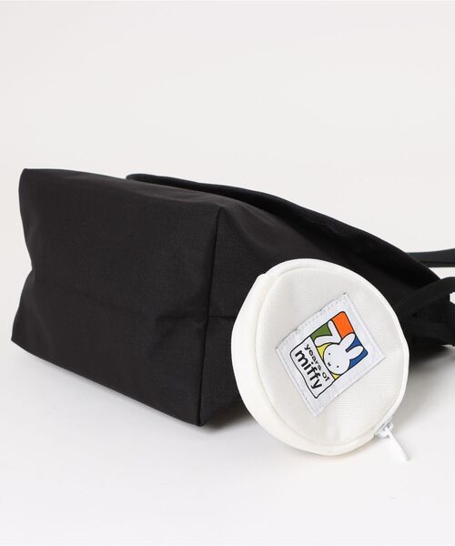 Manhattan Portage（マンハッタンポーテージ）の「NYLON MESSENGER BAG(XXS) BACK POCKET W/ DIVIDER MAGNET 500D CORDURA MIFFY 70TH（メッセンジャーバッグ・レディース・ブラック・X-SMALL）」の18枚目の写真