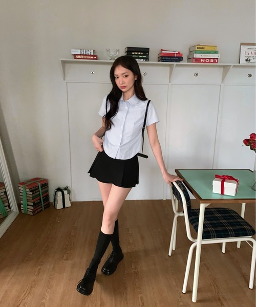 by muni:r（バイ ムニール）の「ストライプ半袖シャツ（シャツ/ブラウス・レディース・ブルー/ホワイト・FREE）」の8枚目の写真