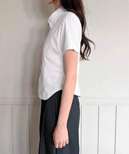 by muni:r（バイ ムニール）の「ストライプ半袖シャツ（シャツ/ブラウス・レディース・ブルー/ホワイト・FREE）」の17枚目の写真