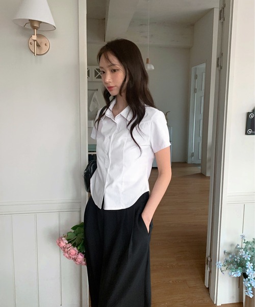 by muni:r（バイ ムニール）の「ストライプ半袖シャツ（シャツ/ブラウス・レディース・ブルー/ホワイト・FREE）」の5枚目の写真