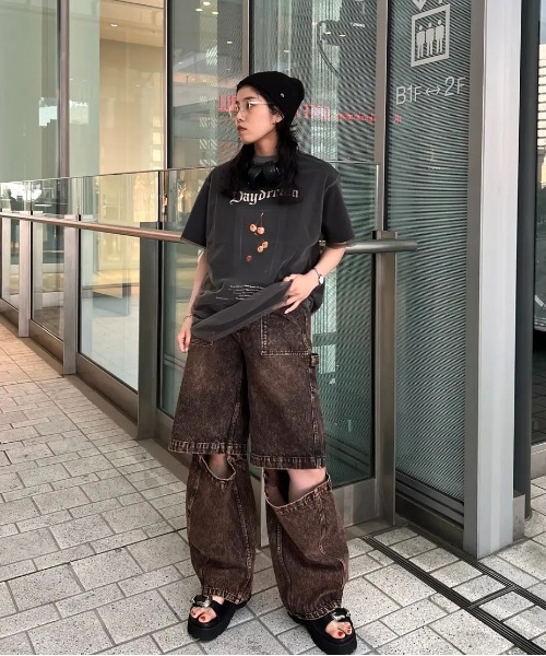 パンツ AMERI MEDI 2WAY REMOVE DENIM PANTS MEDI 2WAY REMOVE DENIM PANTS（デニムパンツ）｜Ameri（アメリ