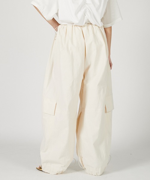 PRANK PROJECT（プランクプロジェクト）の「ワッシャーリップストップボリュームカーゴパンツ / Washer Ripstop Volume Cargo Pants（カーゴパンツ・レディース・ブラック/ホワイト・36/38）」の11枚目の写真