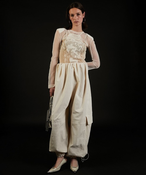 PRANK PROJECT（プランクプロジェクト）の「ワッシャーリップストップボリュームカーゴパンツ / Washer Ripstop Volume Cargo Pants（カーゴパンツ・レディース・ブラック/ホワイト・36/38）」の4枚目の写真