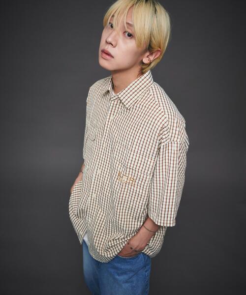 LTR DEPTH（レイターデプス）の「LTR DEPTH/ミニマムチェックロゴシャツ（シャツ/ブラウス・メンズ・ホワイト系その他2/ベージュ系その他2・LARGE/MEDIUM）」の18枚目の写真