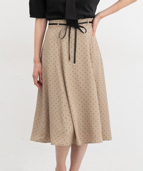 Honeys（ハニーズ）の「ベルト付フレアスカート（スカート・レディース・ネイビー系/ベージュ系その他/ブラック系その他/ホワイト系その他・LL/S/M/L）」の3枚目の写真