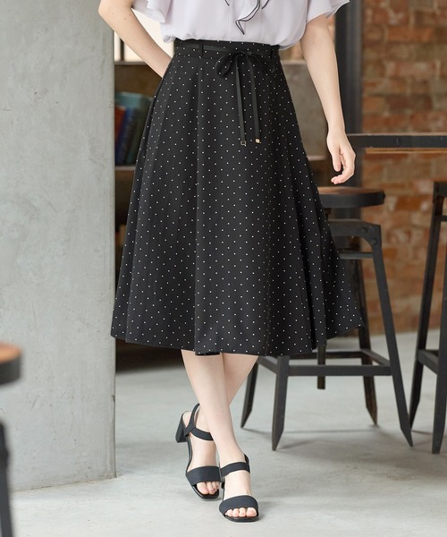 Honeys（ハニーズ）の「ベルト付フレアスカート（スカート・レディース・ネイビー系/ベージュ系その他/ブラック系その他/ホワイト系その他・LL/S/M/L）」の10枚目の写真