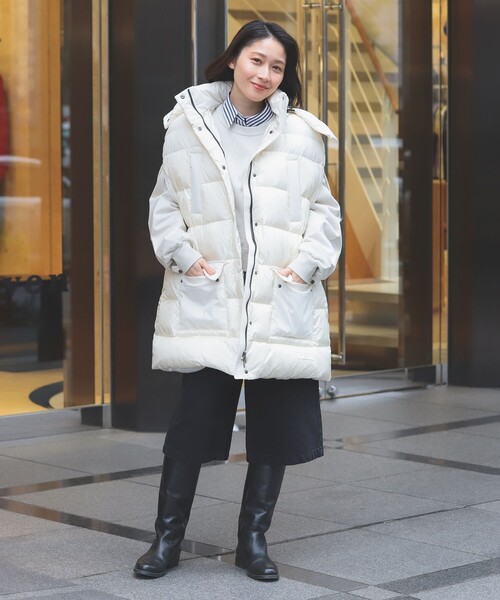 TATRAS（タトラス）の「TATRAS / CLEMATIDE ダウンベスト（ダウンベスト・レディース・ホワイト系その他5・ONE SIZE）」の3枚目の写真