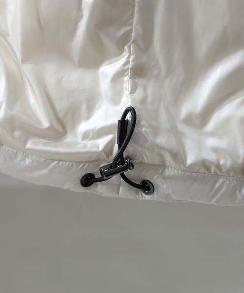 TATRAS（タトラス）の「TATRAS / CLEMATIDE ダウンベスト（ダウンベスト・レディース・ホワイト系その他5・ONE SIZE）」の20枚目の写真