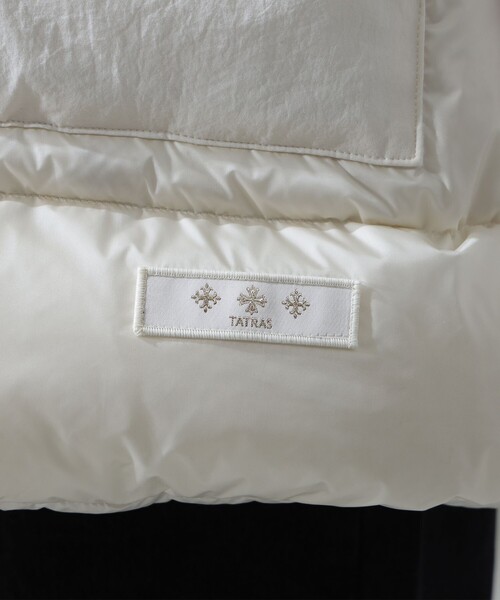 TATRAS（タトラス）の「TATRAS / CLEMATIDE ダウンベスト（ダウンベスト・レディース・ホワイト系その他5・ONE SIZE）」の21枚目の写真