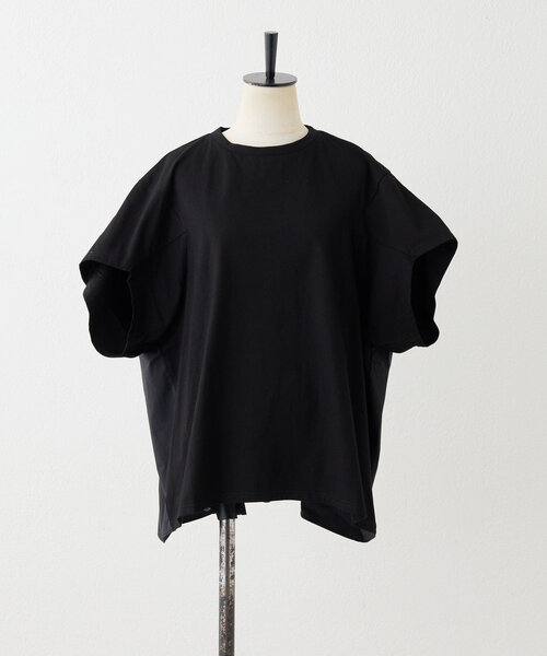 可愛い！ear PAPILLONNER 完売フリル Tシャツ 黒 美品 ear PAPILLONNER（イアパピヨネ）の「立体スリーブTシャツ【SUM1